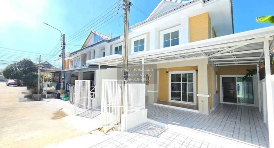 Casa adosada en venta de 4 habitaciones en Bang Yai, Nonthaburi