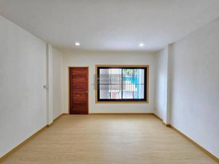 For sale 2 bedrooms townhouse in Bang Bua Thong, Nonthaburi