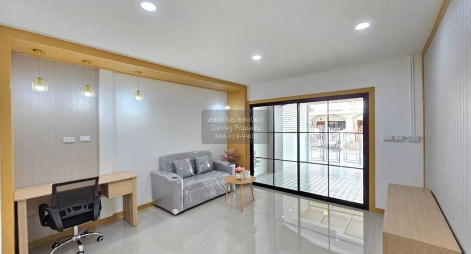 For sale 2 bedrooms townhouse in Bang Bua Thong, Nonthaburi