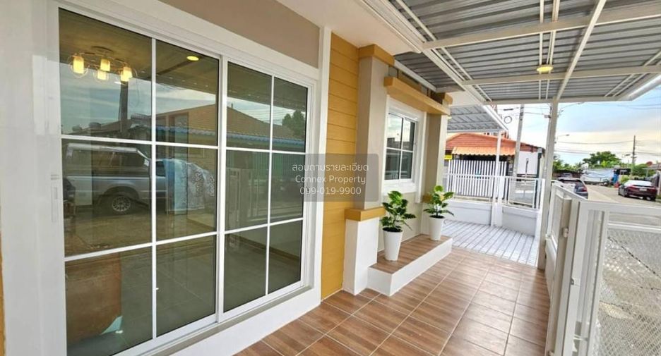 Casa adosada en venta de 3 habitaciones en Bang Yai, Nonthaburi