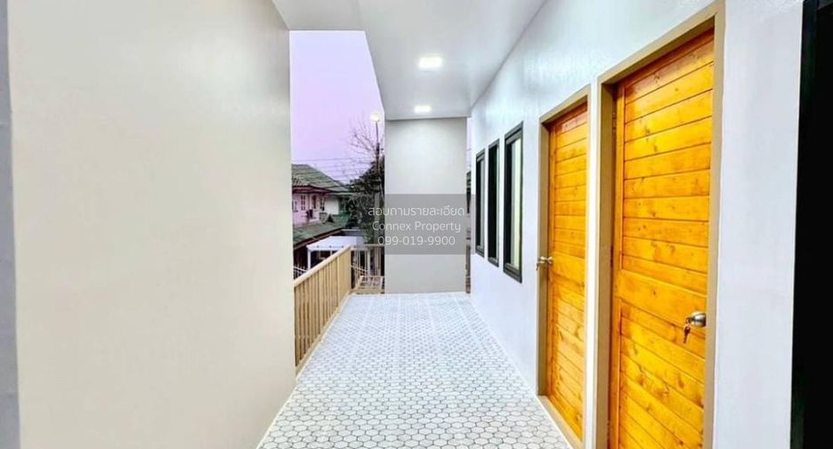 Casa adosada en venta de 5 habitaciones en Bang Bua Thong, Nonthaburi