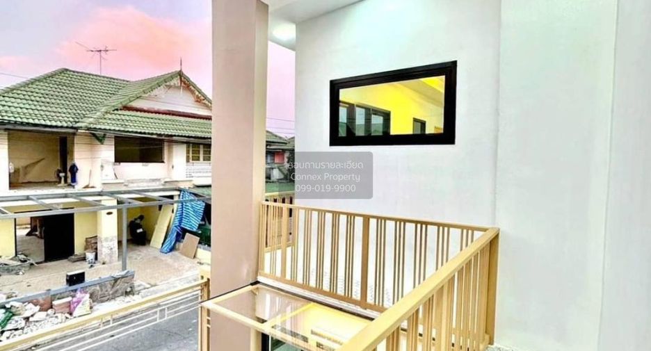 Casa adosada en venta de 5 habitaciones en Bang Bua Thong, Nonthaburi