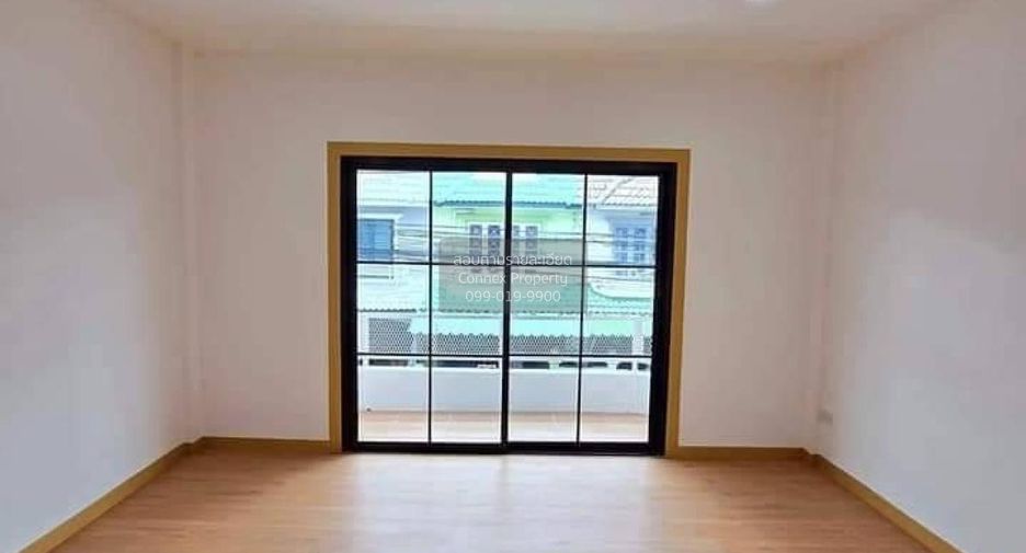 For sale 3 bedrooms townhouse in Bang Bua Thong, Nonthaburi