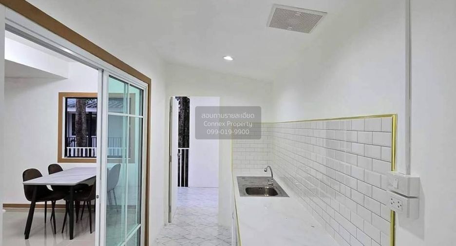Casa adosada en venta de 3 habitaciones en Bang Yai, Nonthaburi