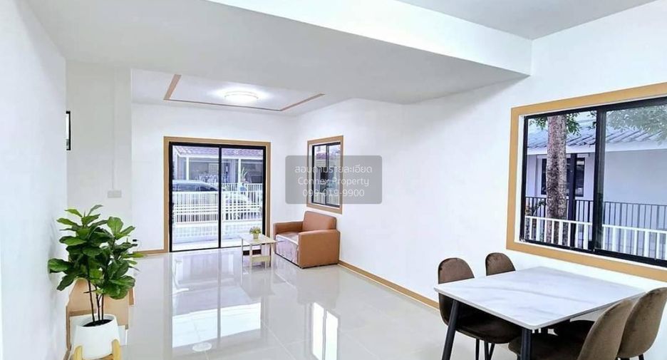 Casa adosada en venta de 3 habitaciones en Bang Yai, Nonthaburi