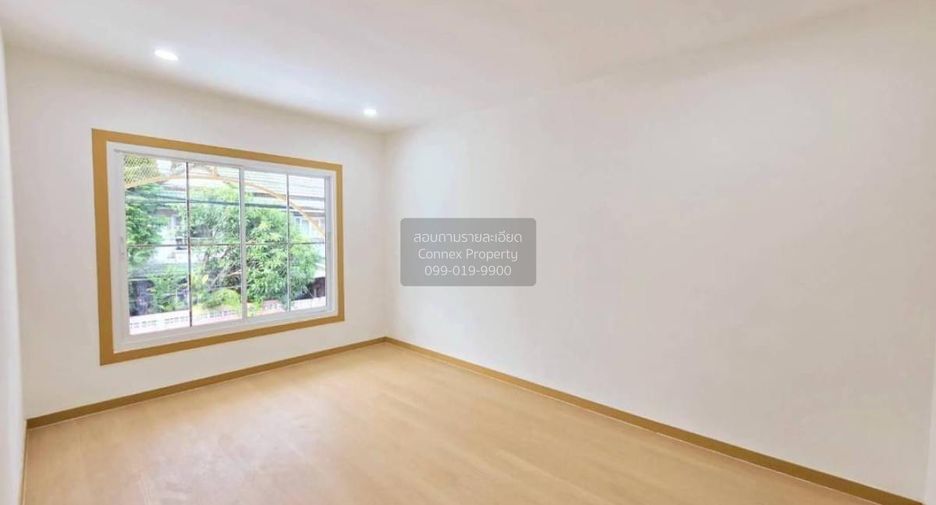 Casa adosada en venta de 3 habitaciones en Bang Bua Thong, Nonthaburi