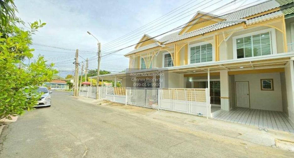 Casa adosada en venta de 3 habitaciones en Bang Bua Thong, Nonthaburi