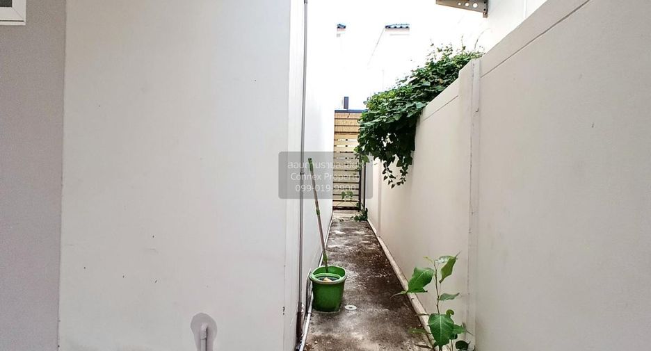 Casa en venta de 3 habitaciones en Bang Khen, Bangkok