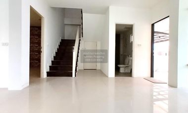 For sale 3 bedrooms house in Bang Khen, Bangkok