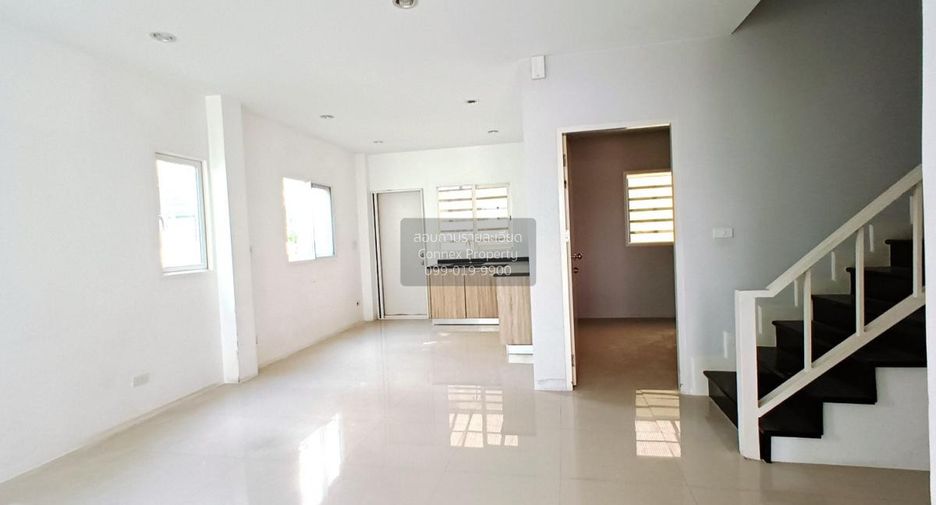 Casa en venta de 3 habitaciones en Bang Khen, Bangkok