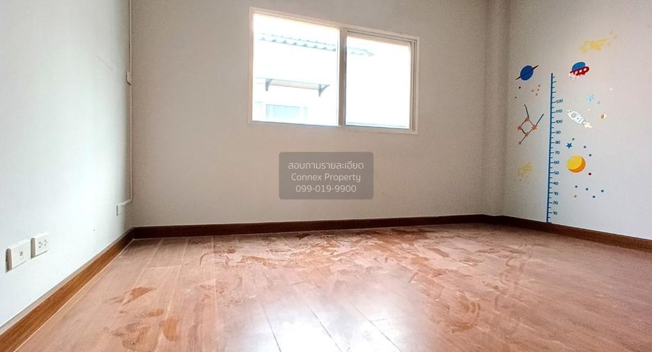 Casa en venta de 3 habitaciones en Bang Khen, Bangkok