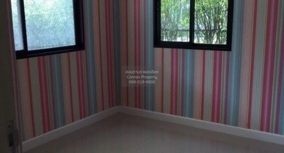 Haus zum Kauf mit 4 Zimmer in Bang Khun Thian, Bangkok