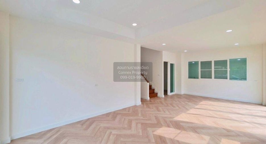 Casa en venta de 3 habitaciones en Mueang Pathum Thani, Pathum Thani