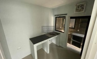Casa en venta de 4 habitaciones en Bang Khen, Bangkok