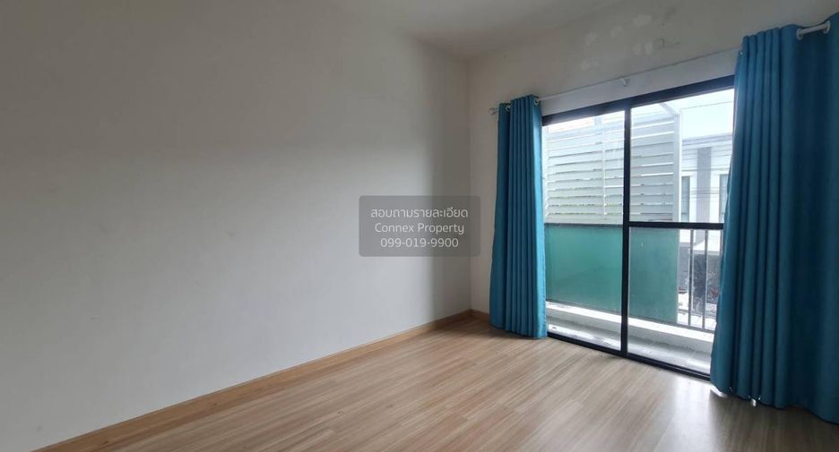 For sale 3 bedrooms townhouse in Lam Luk Ka, Pathum Thani