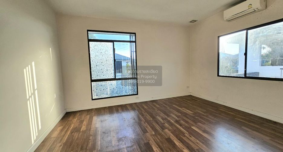 For sale 3 bedrooms house in Prawet, Bangkok