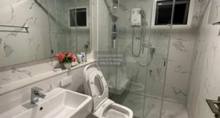 For sale 4 bedrooms house in Krathum Baen, Samut Sakhon