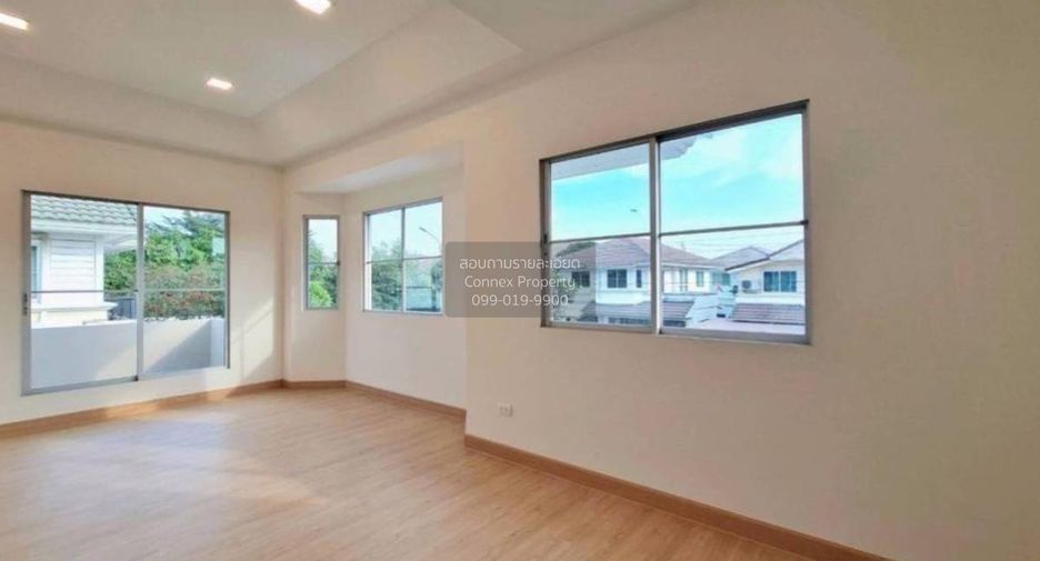 Casa en venta de 3 habitaciones en Bang Yai, Nonthaburi
