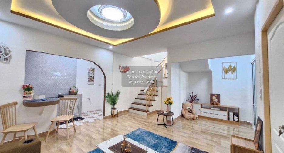 Reihenhaus zum Kauf mit 3 Zimmer in Lat Krabang, Bangkok