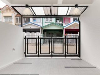 For sale 2 bedrooms townhouse in Bang Bua Thong, Nonthaburi