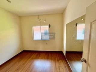 Casa adosada en venta de 4 habitaciones en Mueang Samut Sakhon, Samut Sakhon