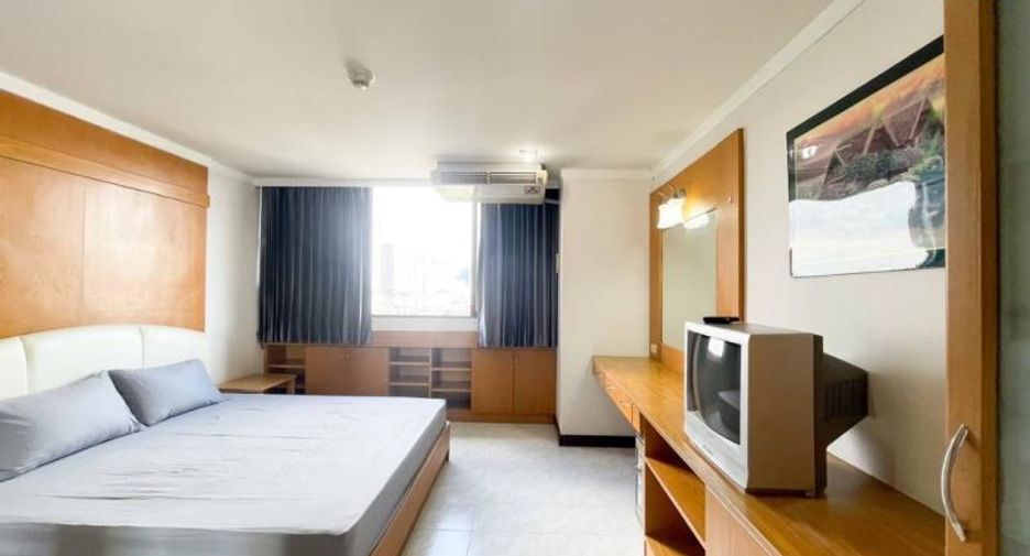 Wohnung zum Kauf mit 2 Zimmer in Watthana, Bangkok