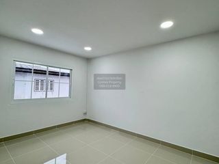 For sale 2 bedrooms townhouse in Bang Bua Thong, Nonthaburi