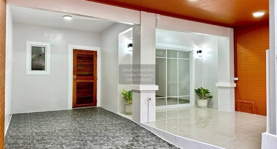 Casa adosada en venta de 3 habitaciones en Bang Yai, Nonthaburi