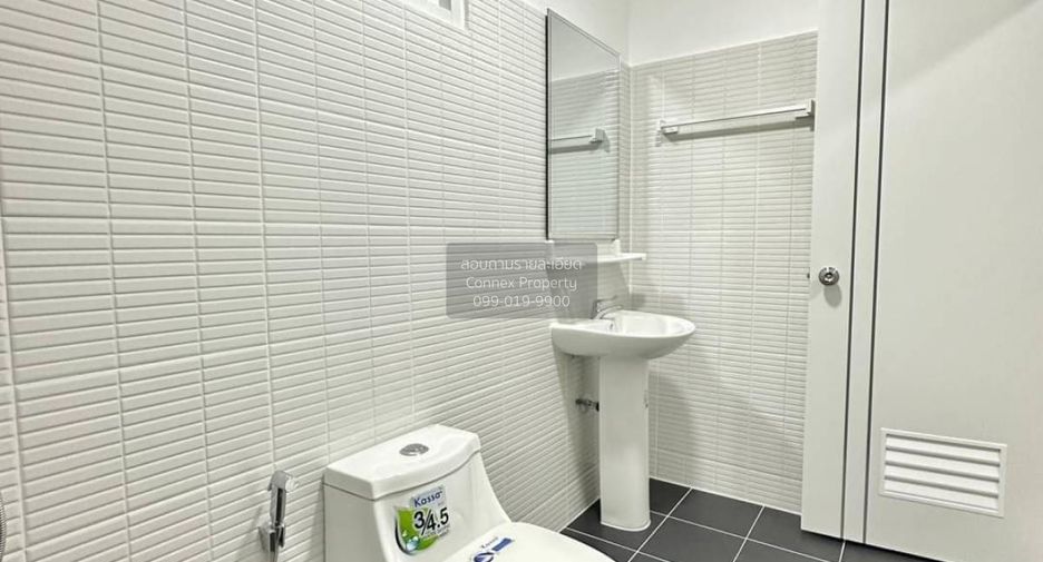 Casa adosada en venta de 3 habitaciones en Bang Yai, Nonthaburi