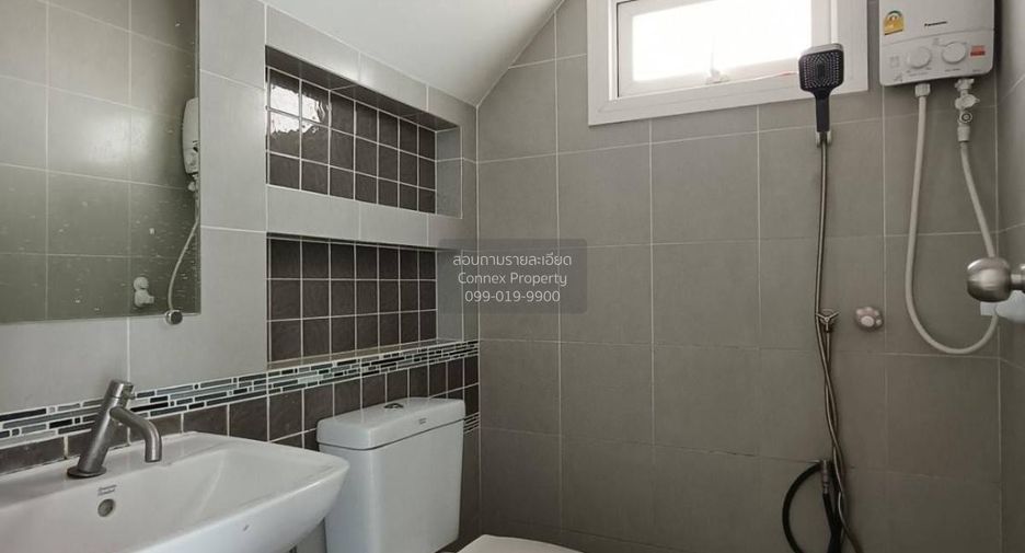 Haus zum Kauf mit 3 Zimmer in Bang Khun Thian, Bangkok