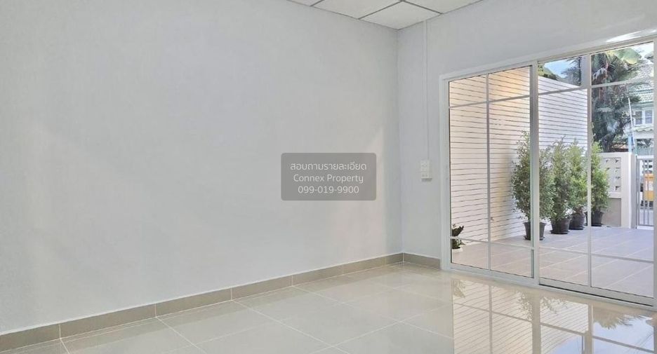 For sale 4 bedrooms townhouse in Bang Bua Thong, Nonthaburi