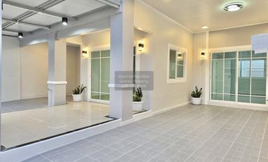 For sale 4 bedrooms townhouse in Bang Bua Thong, Nonthaburi