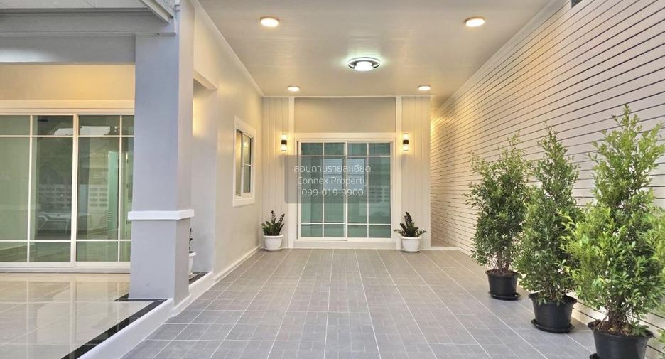 For sale 4 bedrooms townhouse in Bang Bua Thong, Nonthaburi