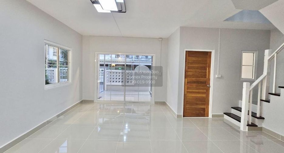 For sale 4 bedrooms townhouse in Bang Bua Thong, Nonthaburi