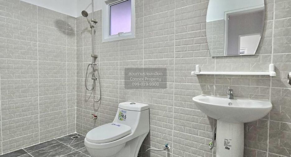 For sale 4 bedrooms townhouse in Bang Bua Thong, Nonthaburi