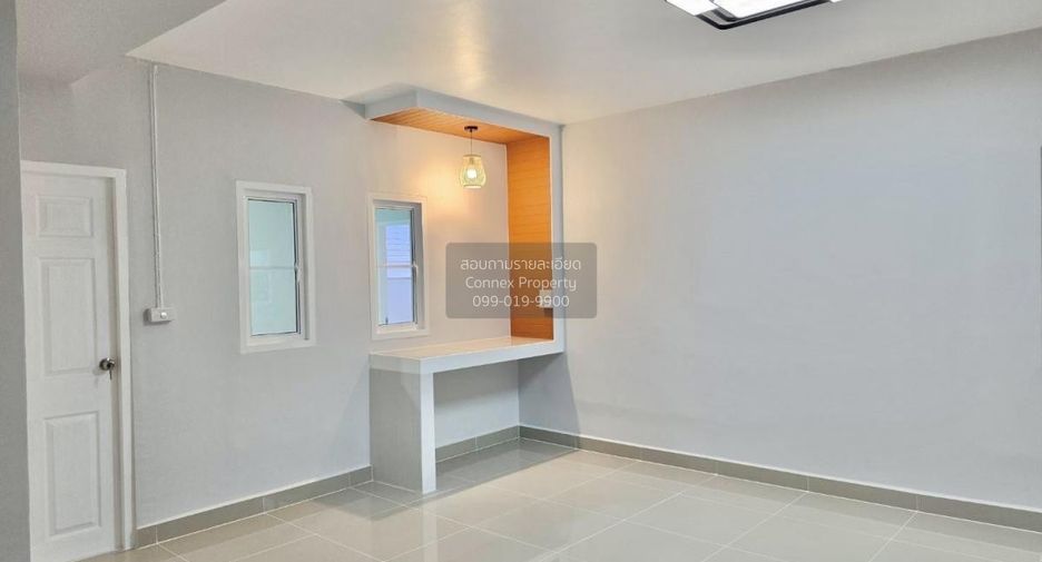 For sale 4 bedrooms townhouse in Bang Bua Thong, Nonthaburi