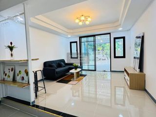 Casa adosada en venta de 2 habitaciones en Bang Kruai, Nonthaburi