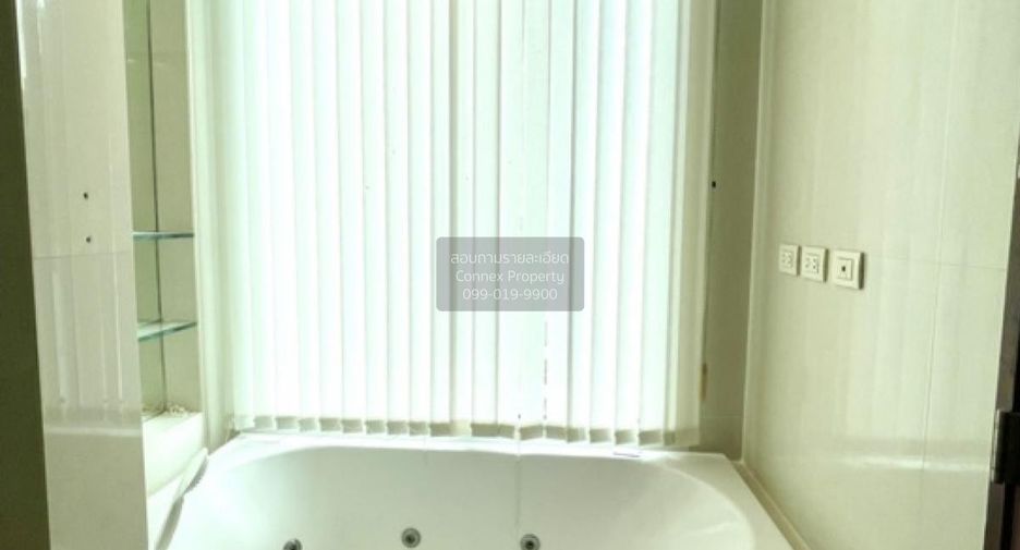 For sale 2 bedrooms condo in Pathum Wan, Bangkok