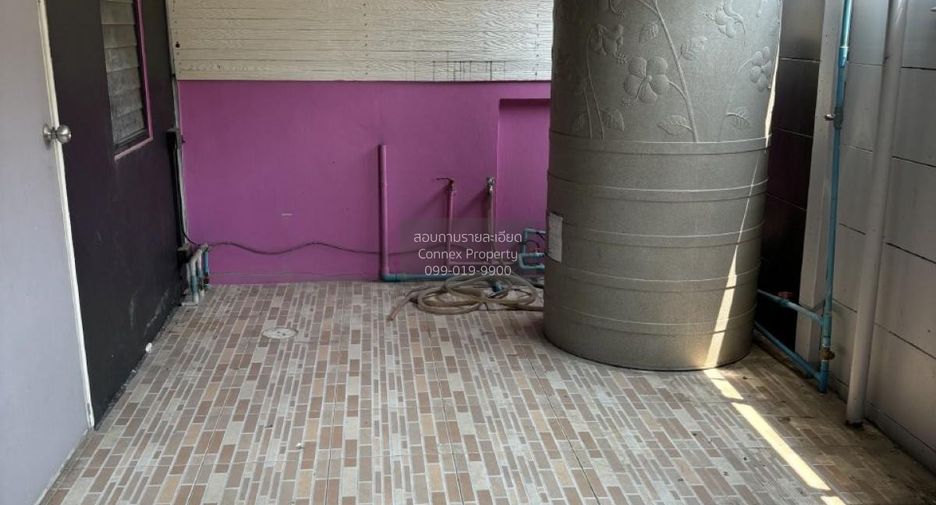 For sale 2 bedrooms townhouse in Lam Luk Ka, Pathum Thani