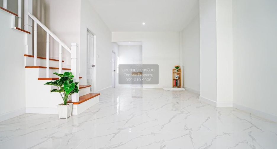 For sale 2 bedrooms townhouse in Mueang Nonthaburi, Nonthaburi