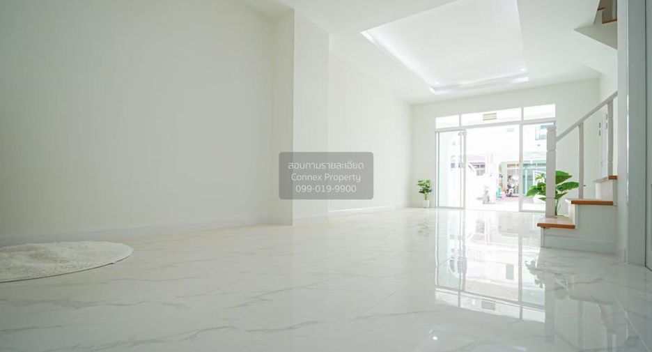 For sale 2 bedrooms townhouse in Mueang Nonthaburi, Nonthaburi