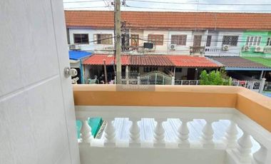 出售 2 卧室 联排别墅 在 Bang Bua Thong, Nonthaburi