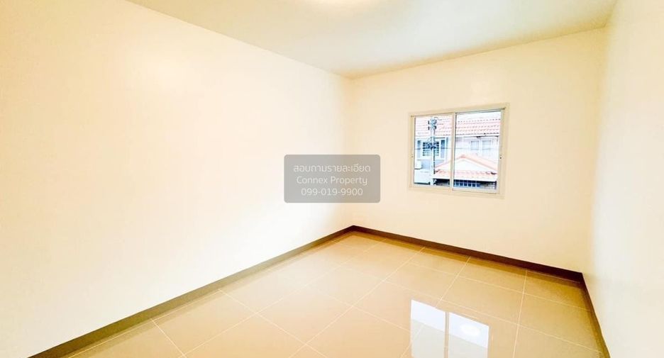 Casa adosada en venta de 3 habitaciones en Bang Yai, Nonthaburi