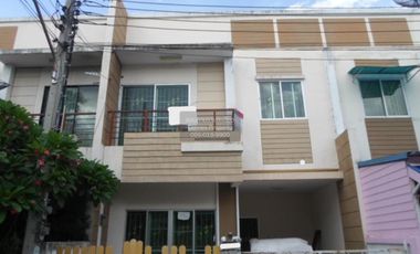 For sale 3 bedrooms townhouse in Min Buri, Bangkok