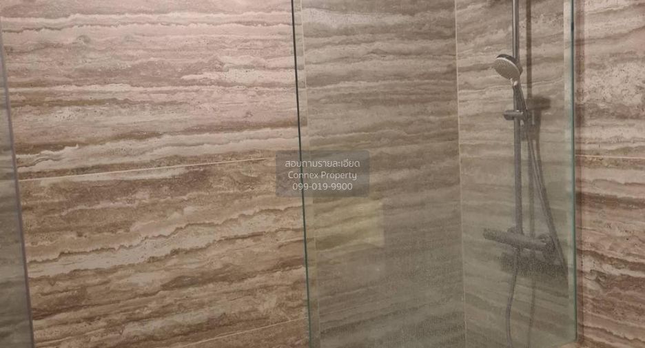 For sale 1 bed condo in Khlong Toei, Bangkok