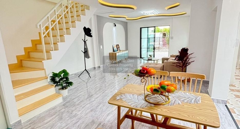 Reihenhaus zum Kauf mit 3 Zimmer in Lat Krabang, Bangkok