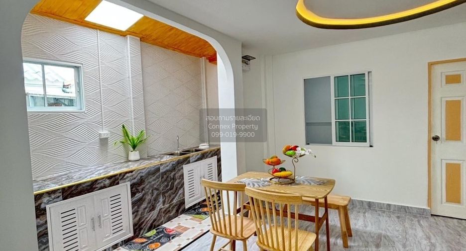 Reihenhaus zum Kauf mit 3 Zimmer in Lat Krabang, Bangkok