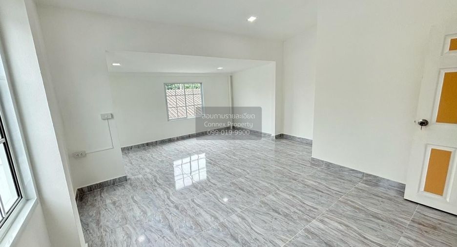 Reihenhaus zum Kauf mit 3 Zimmer in Lat Krabang, Bangkok