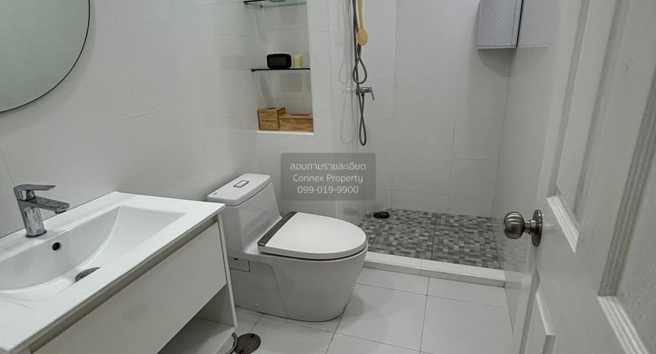 For rent 1 Beds condo in Phra Khanong, Bangkok