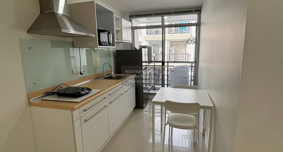 For rent 1 Beds condo in Phra Khanong, Bangkok